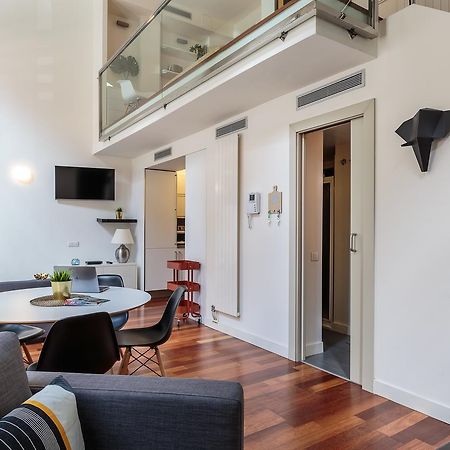 Modern And Trendy Duplex Next To Paseo De Gracia Apartment Барселона Екстериор снимка